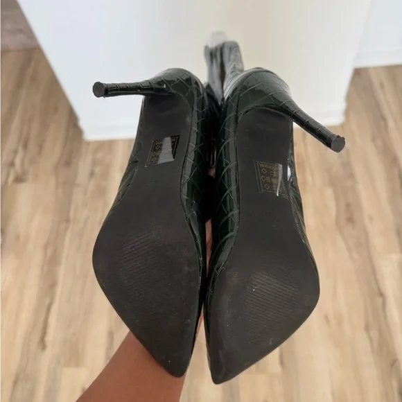 Fashion Nova Green Croc-Embossed Over The Knee Boots | Size 7.5 | Stiletto Heel - Picture 8 of 8